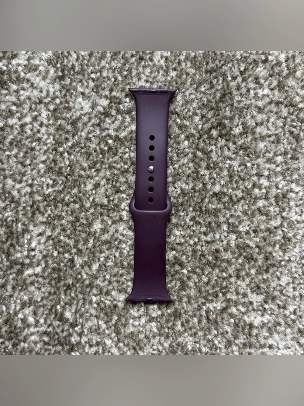 Genuine Apple Watch Sport Band (compatible with 38/40/41mm) S/M Band Plus Case